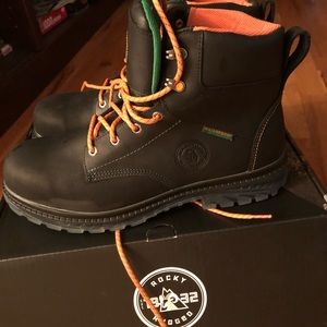 Men’s Rocky working boots. Steel toe, waterproof.